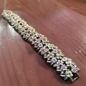 Rare Vintage Monet Signed Pink Yellow Enamel Flower Bracelet Gold Tn Rhinestones